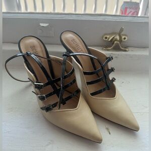 SCHUTZ Black and cream pumps
